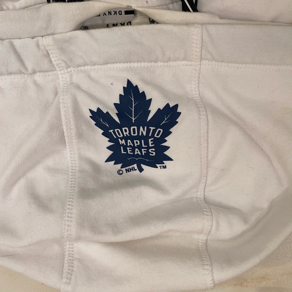 DKNY🤩Toronto Maple Leafs, Cropped Hoodie Long Sleeve! - Picture 3 of 9